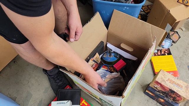 Worth $1,000's & I only paid $310 for Storage Locker! ~ You won't believe he ABANDONED Unit! смотреть онлайн