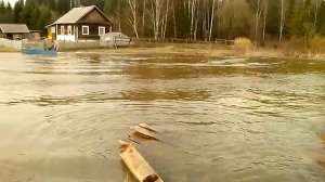 Самодельная лодка.