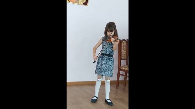 Амалія Окаринська (8 років) смотреть онлайн