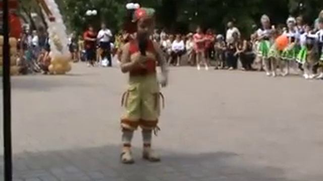 Мой сын читает стих в 5 лет (2010г.) Снимает его мама. смотреть онлайн