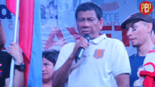 Rodrigo Duterte impersonates Leila de Lima смотреть онлайн