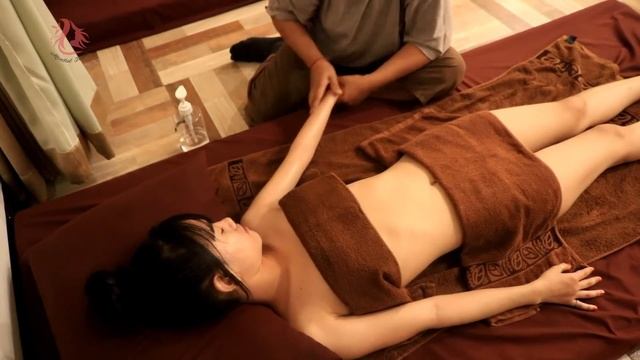 здравоохранение 9# Женская красота, женщины идут на массаж красоты смотреть онлайн