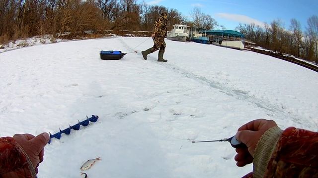Подлещик и плотва донского затона. Безмотылка. смотреть онлайн