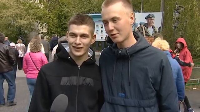Мама: «Не думала, что так волнительно будет отправлять сына в армию» смотреть онлайн
