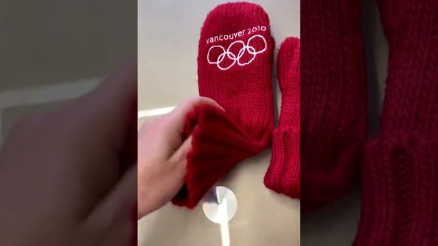 АКТУАЛЬНО✅Коллекционные Олимпиада Ванкувер 2010 варежки смотреть онлайн