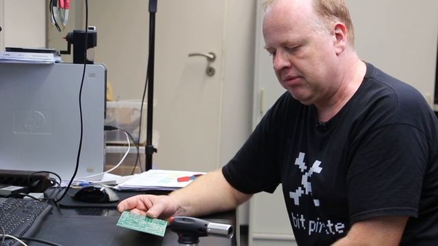 Every Maker should have…[Pt.33]...a Ceramic Plate for RFI-measurements смотреть онлайн