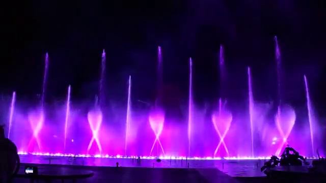 Калинка-малинка.Поющие фонтаны на Кипре смотреть онлайн