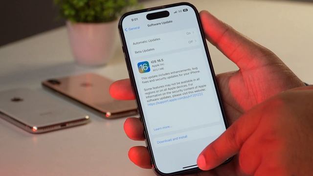 How to Download and Install iOS 17 Beta on iPhone? iOS 17 Beta Kaise Install Kare? (हिन्दी में) смотреть онлайн