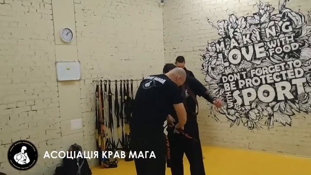 первые черные пояса в "Асоціація Крав Мага" www.kravmagaua.com смотреть онлайн