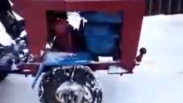 Самодельный минитрактор Уборка снега смотреть онлайн