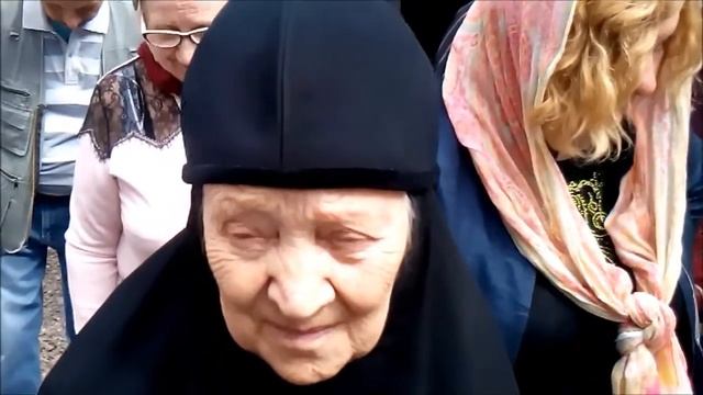 Радоница 10мая2016г. Храм св. Григория Неокесарийского на Полянке Москва #россия#москва# смотреть онлайн