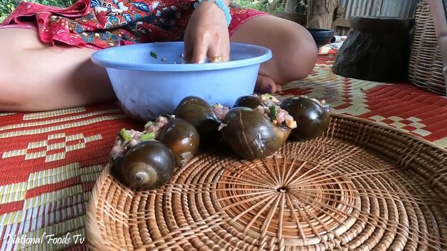 Yummy Cooking Steam Snail With Pork Recipe,Eating Delicious,Skills Cooking смотреть онлайн