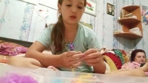 как сплести браслет из ризинок