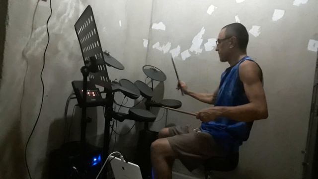 Bachman-Turner Overdrive - Hey You (MIDI) - Yamaha DTX400K смотреть онлайн