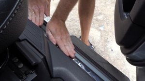 Накладки на пороги для задних дверей VOLVO XC90