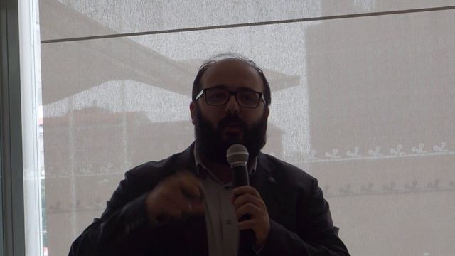 Luca Pietro Nicoletti, curatore della mostra Roberto Ramous, Palazzo Pirelli, Milano смотреть онлайн