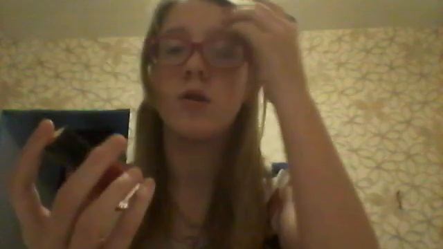 Мои лаки, наклейки на ногти и пилочки. смотреть онлайн