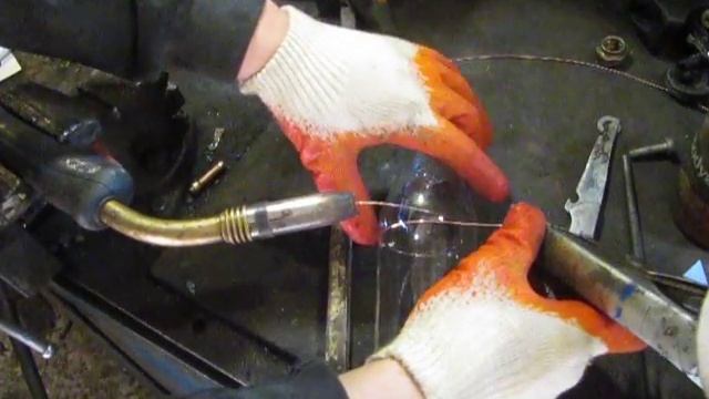 Как разрезать стеклянную бутылку смотреть онлайн