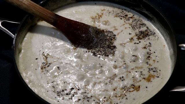 How to Make Blue Cheese Sauce for Steaks смотреть онлайн