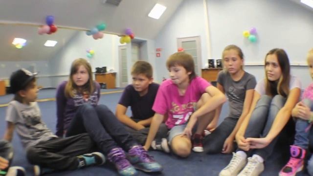 Dance Camp CREWuZ / Танцующий импульс смотреть онлайн