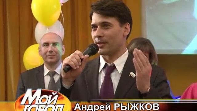 Мы приглашаем вас на бал! смотреть онлайн