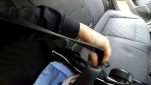 Как закрепить автолюльку в машине. Простое решение