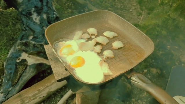 Остался без обеда//Ракетная печь в хозяйстве смотреть онлайн