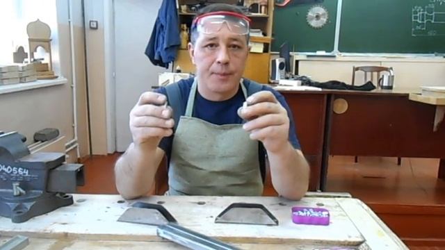 Упоры для гаражных ворот