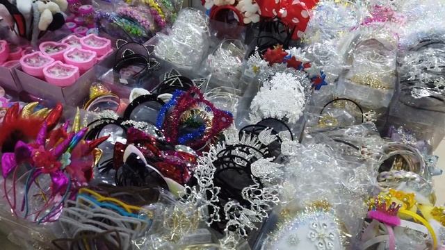 ДОМ БИЖУТЕРИИ НА РЫНКЕ САДОВОД?РАСПРОДАЖА смотреть онлайн