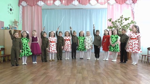 Песня "Если хочешь быть военным" ДС ИСКОРКА Шихазанское СП. смотреть онлайн