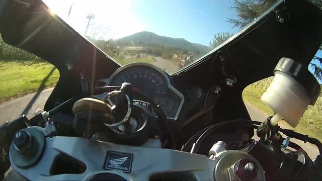 Riding my Honda CBR 1000 RR (2009) смотреть онлайн