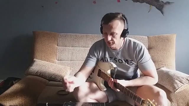 Обзор б\у электрогитары с авито за 5000 рублей. Дрова или все-таки?... смотреть онлайн