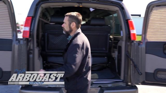 NEW 2023 GMC Conversion Van Explorer Limited SE 9 Passenger C16529 | Dave Arbogast Conversion Vans смотреть онлайн
