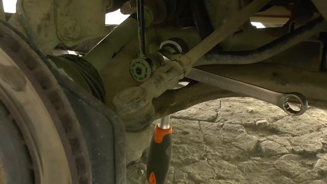 Замена стойки стабилизатора Opel Vectra B. смотреть онлайн