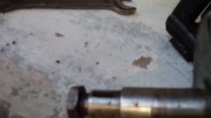 Мотор на муравей. Распрессовка коленвала.