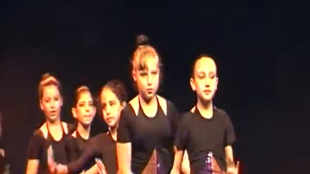 первый танец смотреть онлайн