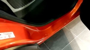 РЕНО DUSTER. КОД КРАСКИ УКАЗАН НА ВАШЕМ АВТО