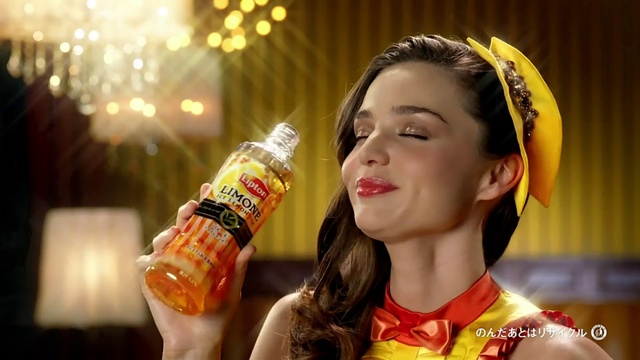 Миранда Керр - Lipton (рекламный ролик) смотреть онлайн