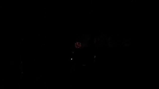 550 Чебоксары. Фейерверк. Вид с балкона. Чебоксары. 24 августа 2019 смотреть онлайн