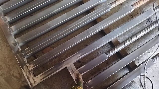 Обработка металла срезаем швы смотреть онлайн