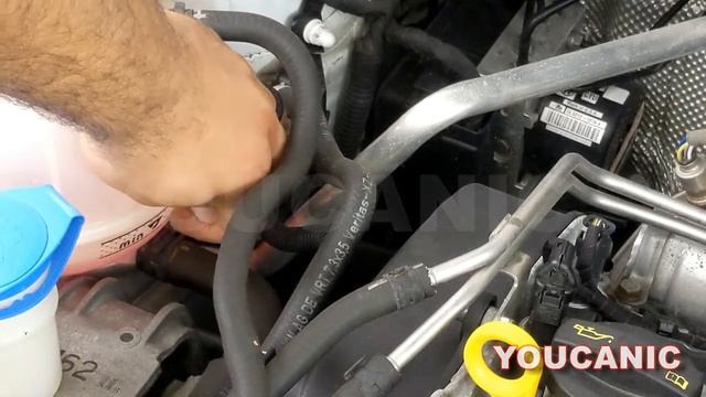 Volkswagen Check & Add Engine Coolant смотреть онлайн