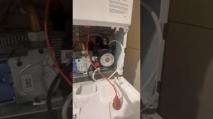 Разбираем газовый котел Bosch w6000