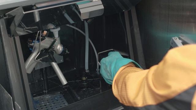 DeVilbiss DV1 Maintenance - Cleaning - by machine (17/20) смотреть онлайн