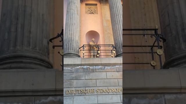 Staatsoper Berlin, Deutschland - States Opera Berlin, Germany смотреть онлайн