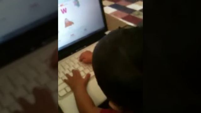 Baby types on computer смотреть онлайн