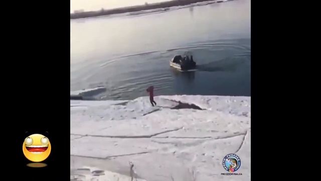 Приколы на зимней рыбалке#2 смотреть онлайн
