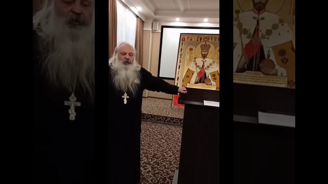 Запрещённый Священник.полн-е в комн-ях... смотреть онлайн