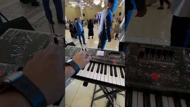 TO'YDA YOR YOR ROLAND E-A7 SHOGIRDLARDAN IJRO смотреть онлайн