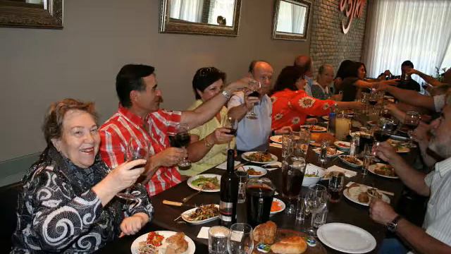 ТРАДИЦИИ ЗАСТОЛЬЯ смотреть онлайн