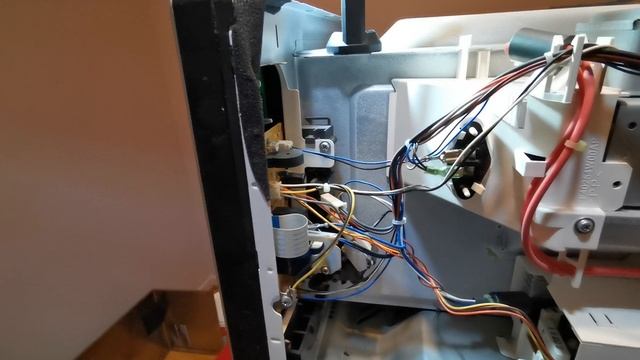 Panasonic микроволновка не закрывается дверь, ремонт. смотреть онлайн